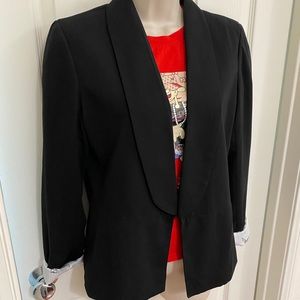 Katherine Barclay suit blazer